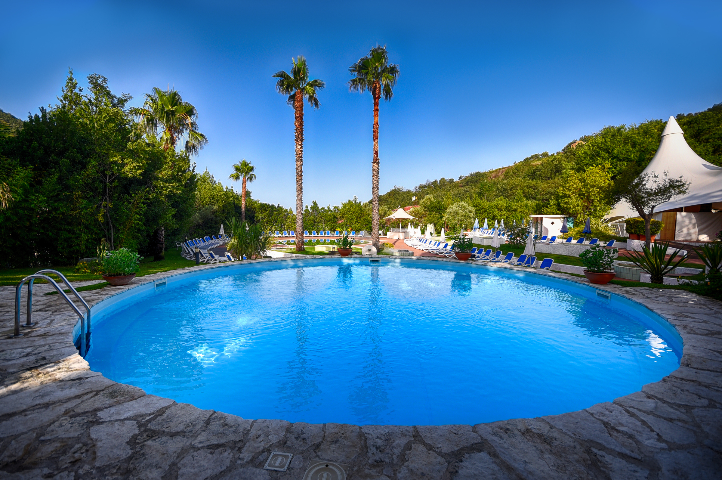 Stabilimento termale delle Terme Luigiane, vicino Acquappesa.